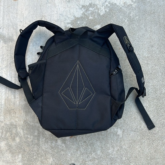 Volcom backpack 🎒 - Picture 2 of 6